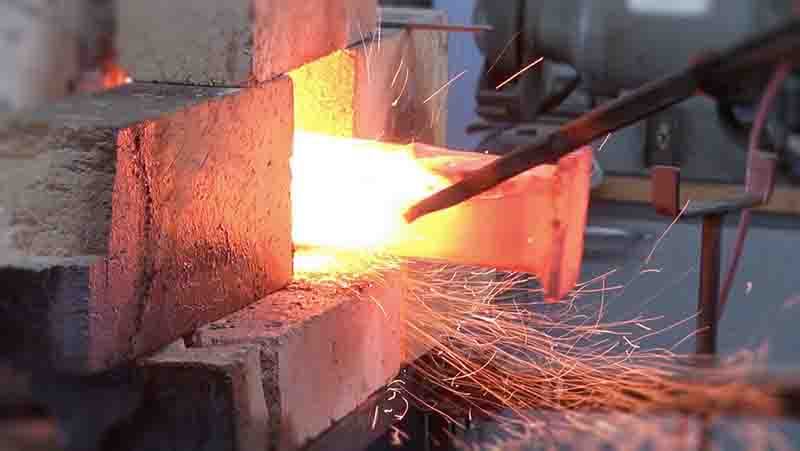 O aço h13 é um tipo de aço para trabalho a quente.